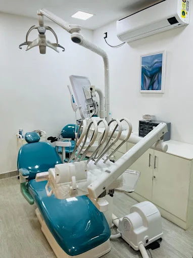 Modern teal dental treatment chair at Edge Dental Care