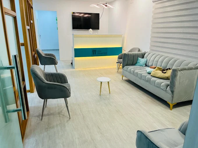 Edge Dental Care reception and waiting lounge in Alwarpet, Chennai